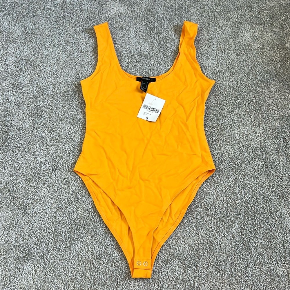 3/$12 NWT bodysuit